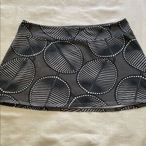 Patagonia Black and Gray Mini Skirt